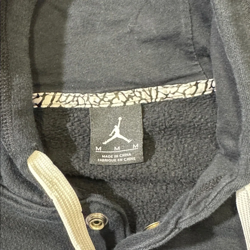 Jordan mens M Medium black button snap fleece sweatshirt hoodie EUC